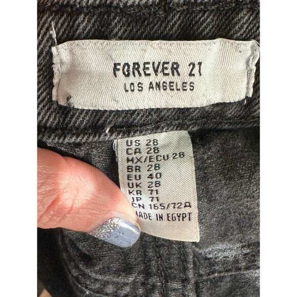 Forever 21 black fringe high rise jeans shorts size 28 - Picture 2 of 7